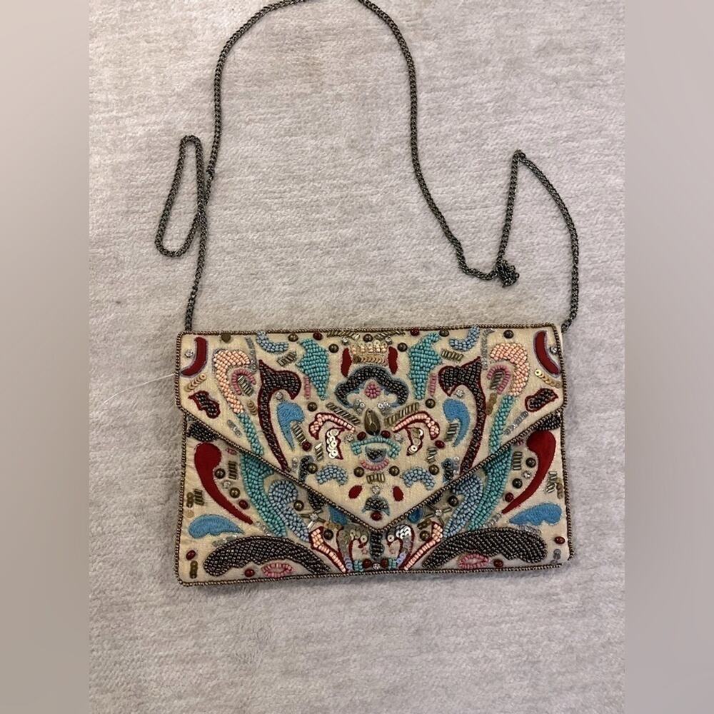 Djula Joaillerie / Paris beaded silk envelope purse with chain.